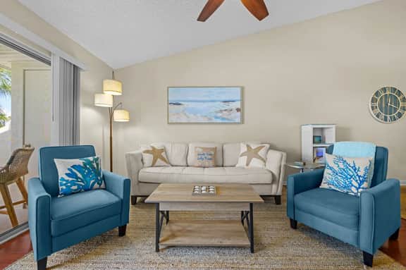 Peaceful Pond View Condo | Isla Del Sol Near St Pete Beach VVE 263 - Image 4