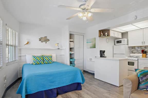 Sea Rocket 17: Second Floor Serenity in North - Image 2