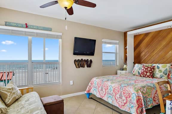 Sea Rocket 22: Gulf Front Bliss in - Image 5
