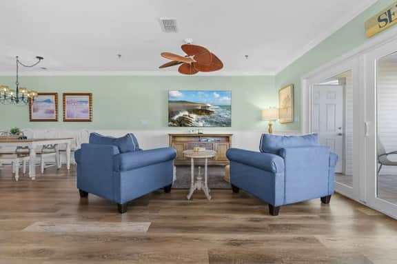 Sea Side #102 Gulf-Front 3BR Condo on Indian Rocks Beach – Stunning Views & Heated Pool - Image 4