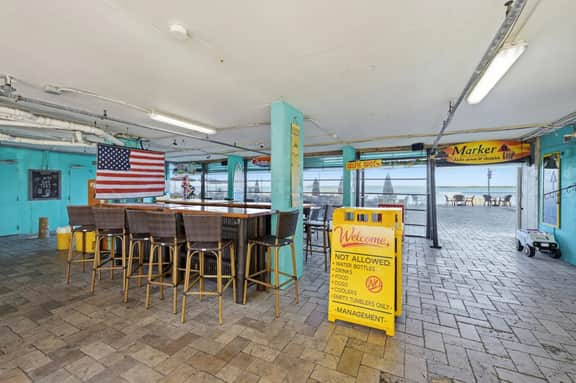 Sunset Studio Retreat | Beso Del Sol Dunedin | Waterfront Views - Image 5