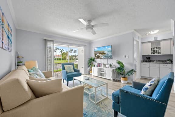 Vista Verde East 8-164 - Image 2