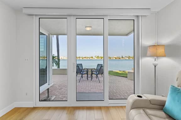 Waterfront Bliss at Bahia Vista 15-172 – Stunning Bay Views! - Image 4