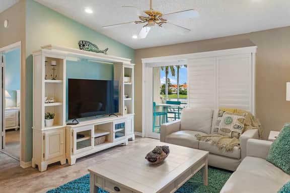 🏖️ Vista Verde West 1-207 | Pool & Lake View Getaway - Image 4