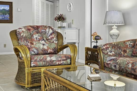 Bay Front Serenity: 4th Floor 2BD/2BA at Isla Del Sol P-406 - Image 5