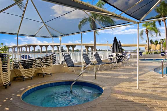 đ´ NEW LISTING! Stunning Bay Views & Don CeSar Views | Bahia Vista 9-317 - Image 5