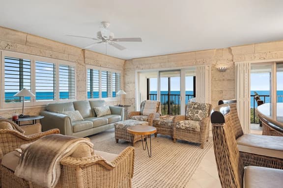 Land's End Beachfront Elegance 9-401 - Image 1