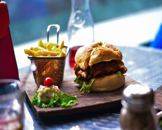 The Best Waterfront Restaurants You Will Want to Visit While on Your St. Pete Beach Vacation